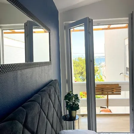 Apartman S M4 With The View Kali Exterior photo