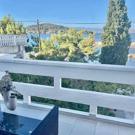 Apartman S M4 With The View Kali Exterior photo