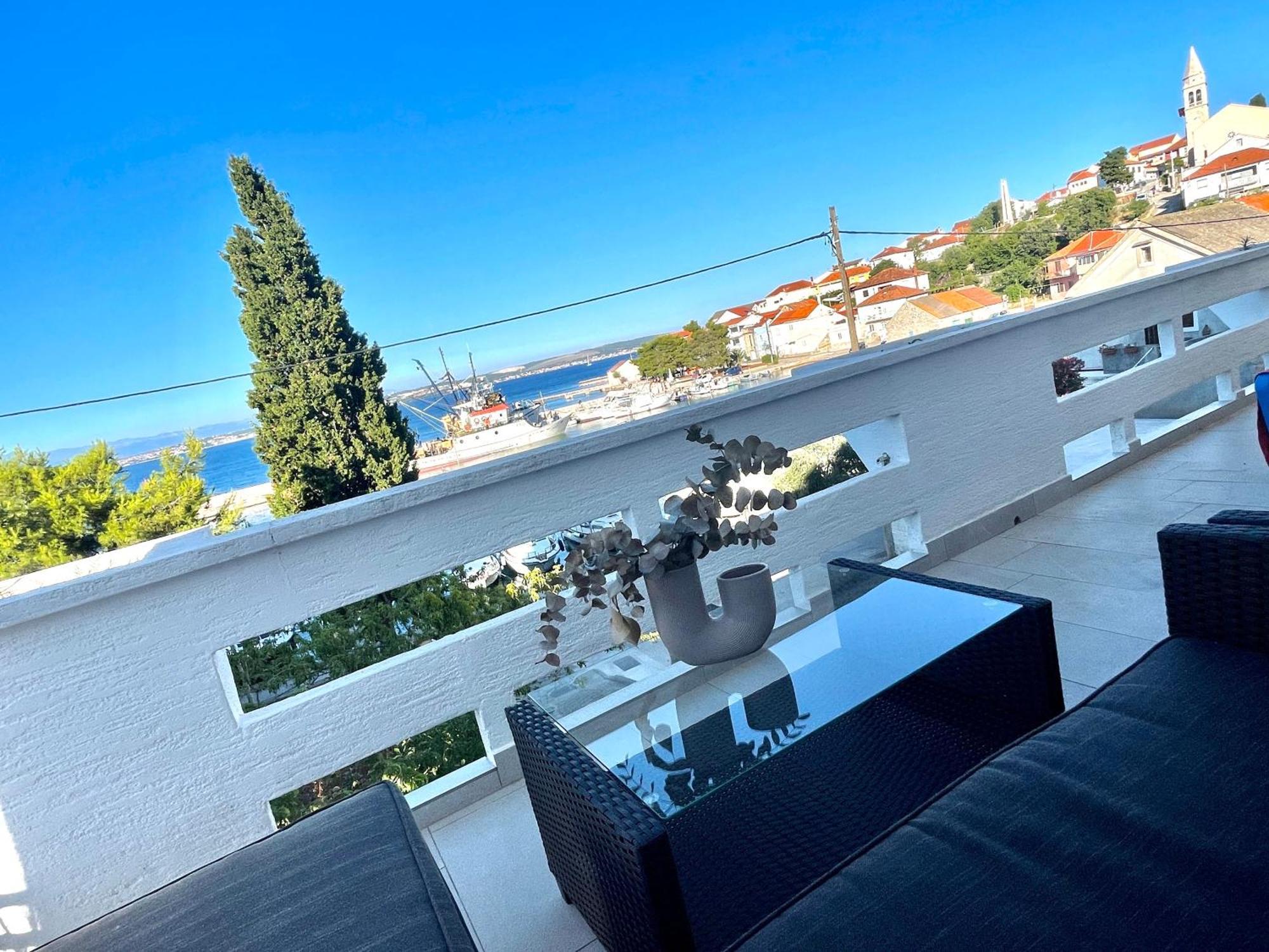 S M4 With The View Apartment