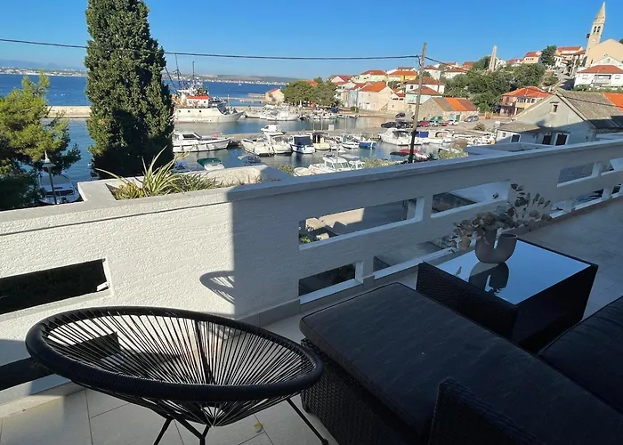 Apartman S M4 With The View
